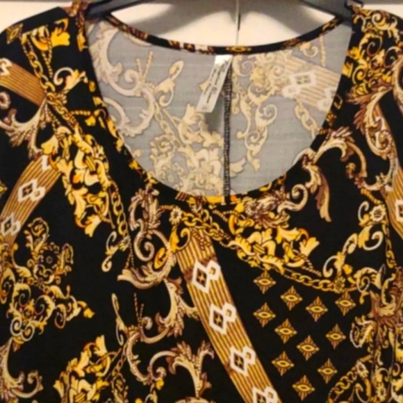 PerSeption Woman multicolored short sleeve blouse 2X - Picture 2 of 8